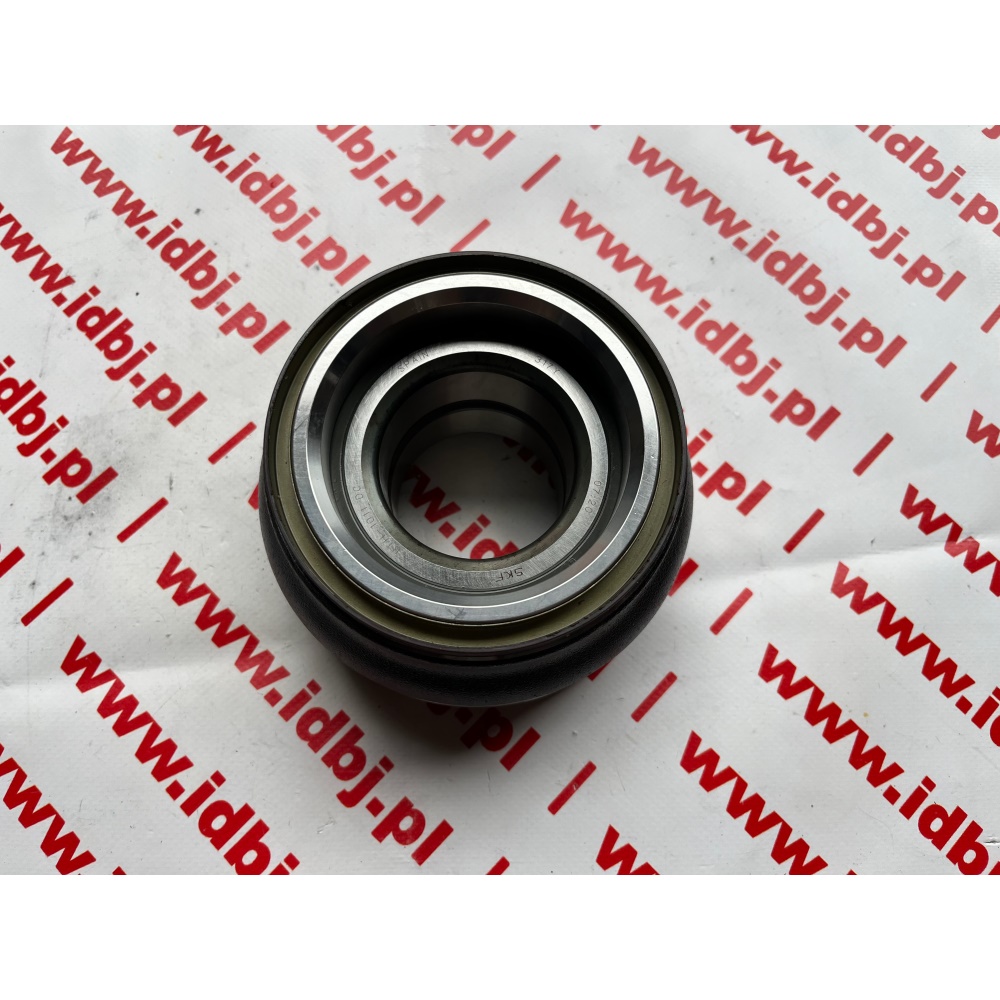 Fotografia produktu PAMMELSON PAM10411390 PIASTA, ŁOŻYSKO KOŁA  IVECO 65C, 70C 09- PRZÓD ABS MAGNETYCZNY ŁOŻYSKO SKF Piasta przednia z łożyskiem firmy SKF w komplecie. Piasta z tarczą magnetyczną abs Iveco 65 , 70 C.