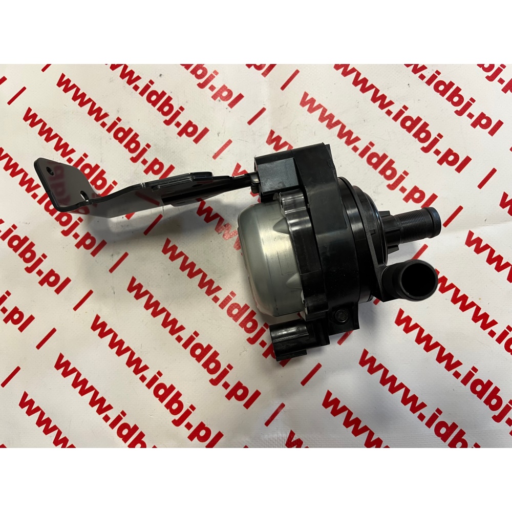Fotografia produktu RENAULT OR210109597R DODATKOWA POMPA WODY RENAULT MASTER III 2.3 DCI 10- 