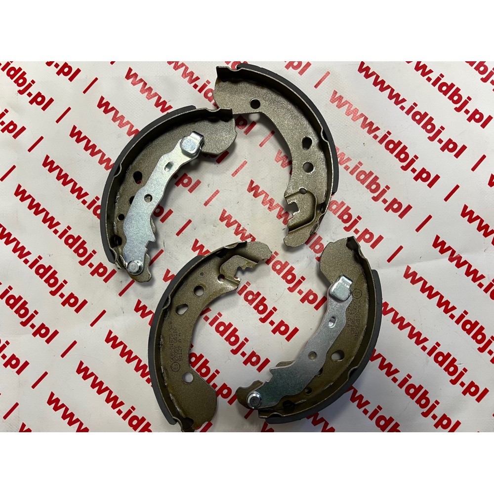 Fotografia produktu BREMBO BRES56510 SZCZĘKI HAMULCOWE NISSAN MICRA, RENAULT CLIO, MODUS 04- 
