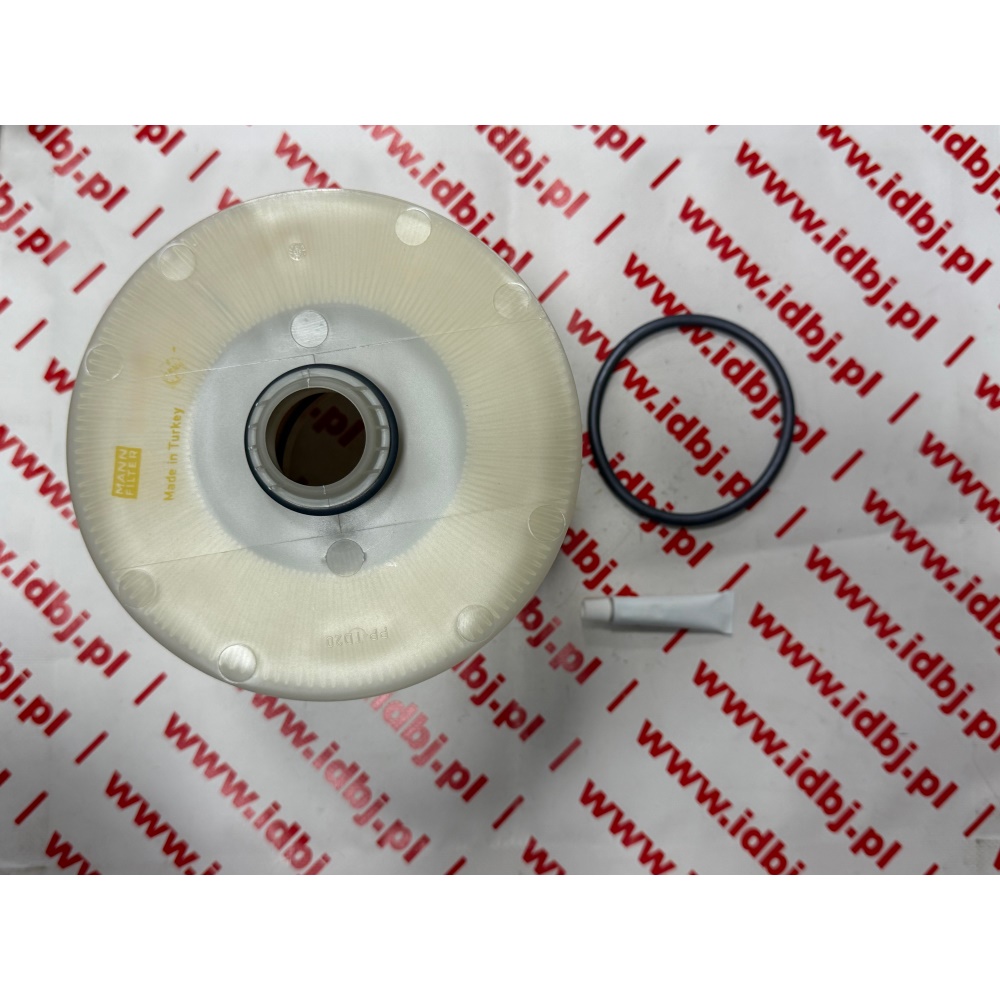 Fotografia produktu MANN-FILTER MANC17137X FILTR POWIETRZA AUDI A6 C6 3.0 TDI 06- 
