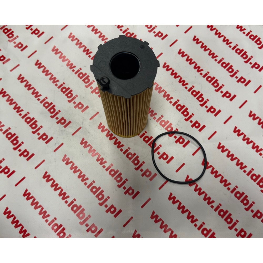 Fotografia produktu MANN-FILTER MANHU8001X FILTR OLEJU AUDI A4 09-, A5 07-, A6 06-, VW PHAETON 08- 