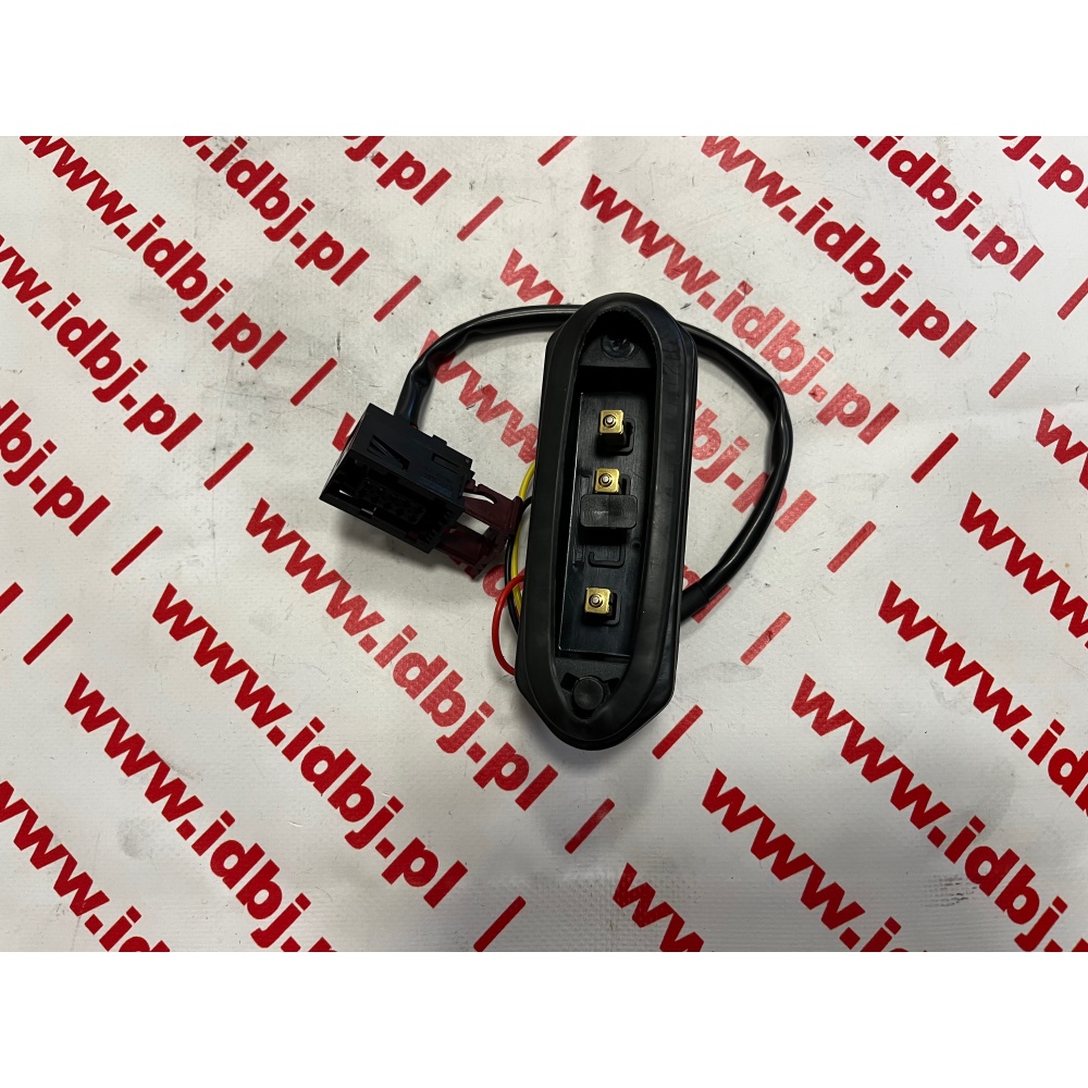 Fotografia produktu PAMMELSON PAM1682175780 STYKI DRZWI DUCATO, BOXER, JUMPER 06- BOCZNE 3 STYKI RUCHOME W DRZWIACH 