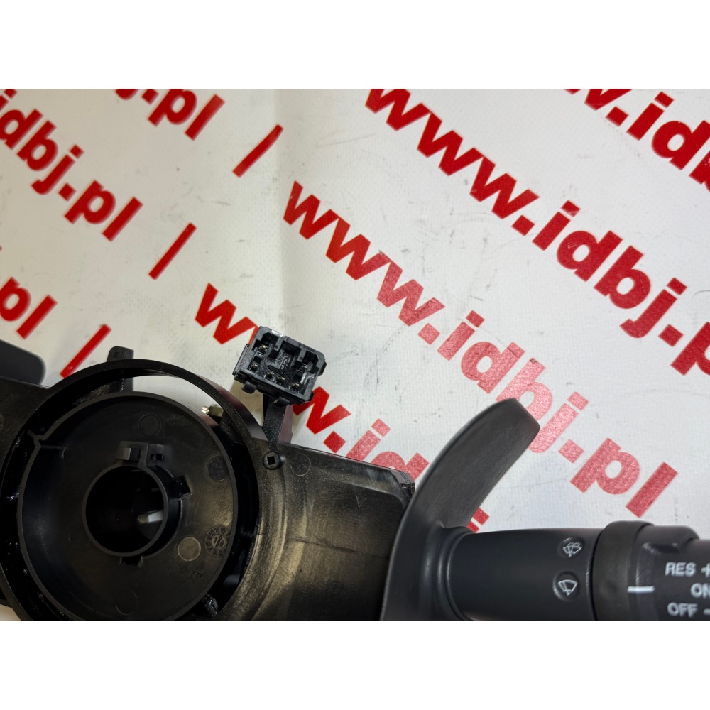 fotografia produktu IVECO PAM143400596, PRZEŁĄCZNIK ZESPOLONY, PAJĄK POD KIEROWNICĘ IVECO DAILY 06-