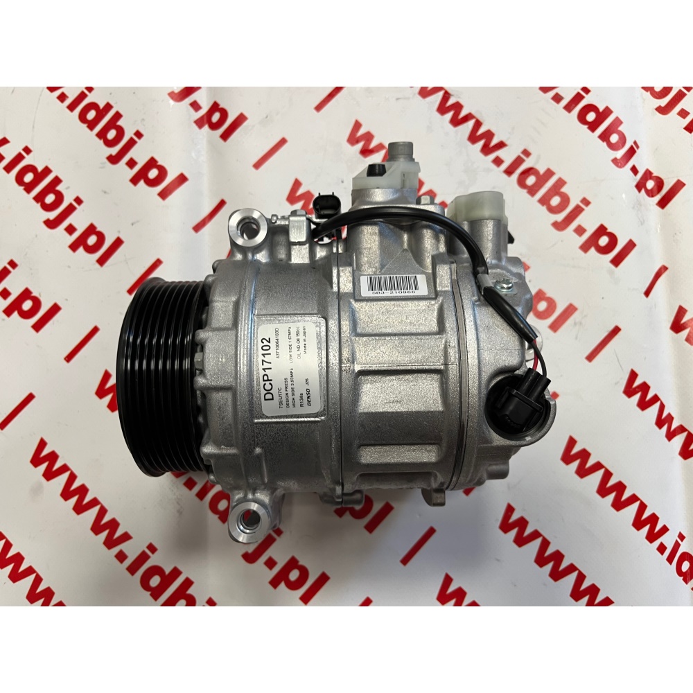 Fotografia produktu DENSO DENDCP17102 KOMPRESOR, SPRĘŻARKA KLIMATYZACJI MERCEDES SPRINTER, VITO W639, E S201, 03- 
