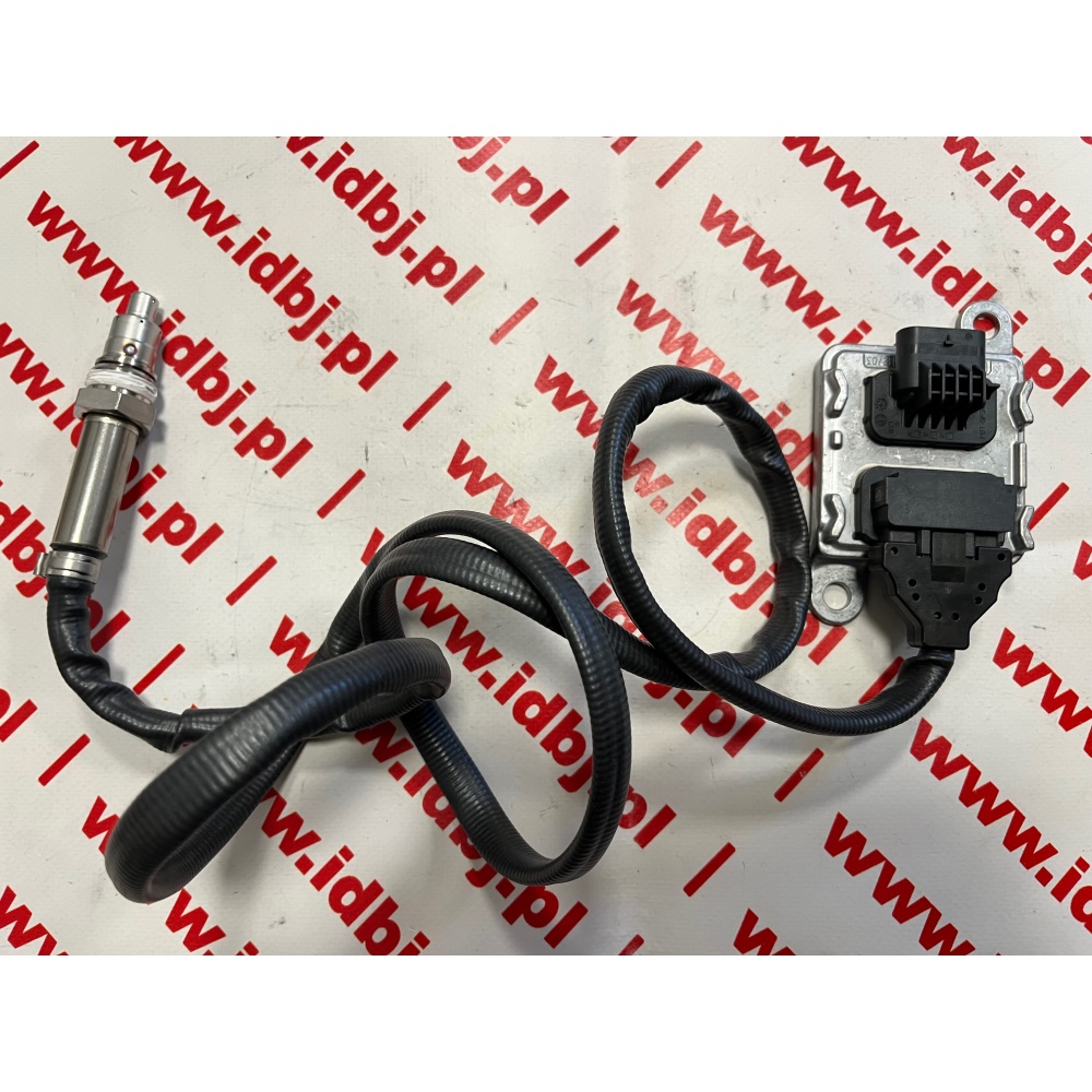 Fotografia produktu VITESCO ORAAA212593000 CZUJNIK NOX FUSO, CANTER MITSUBISHI 