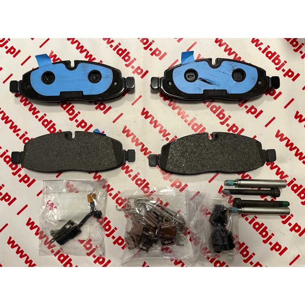 Fotografia produktu RENAULT OR410A18593R KLOCKI HAMULCOWE PRZÓD NISSAN NV-400, RENAULT MASTER IV, 24- 2.0DCI 