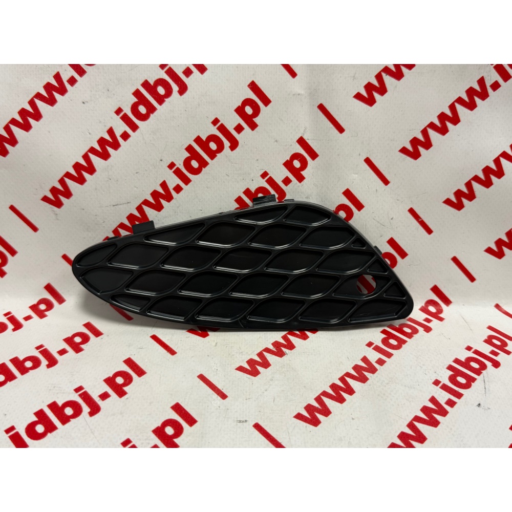 Fotografia produktu PAMMELSON PAM13520588112 ATRAPA, KRATKA ZDERZAKA PRZÓD PRAWY MERCEDES C KLASA W211 05- 