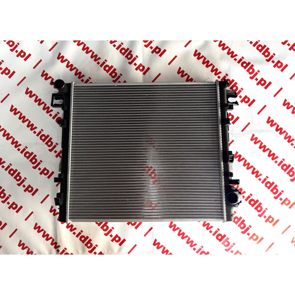 Fotografia produktu FIAT PAM68050144AA CHŁODNICA WODY JEEP WRANGLER 07-, 555 X 518 X 26 2.8, 3.6 V6