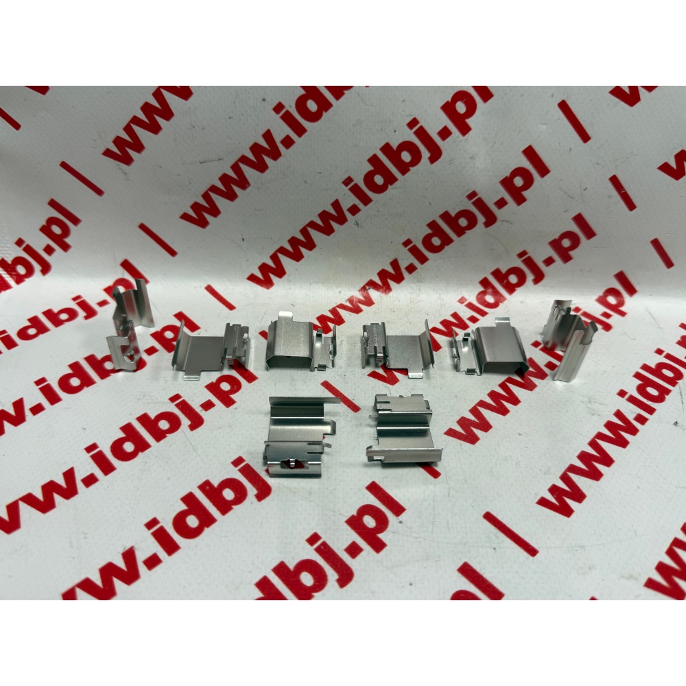 Fotografia produktu PAMMELSON PAM16711677 BLASZKI KLOCKÓW W JARZMIE DUCATO, BOXER, JUMPER PRZÓD 2021-, 2023- ZESTAW MONTAŻOWY, BLASZKI, ZESTAW MOCOWAŃ KLOCKÓW HAMULCOWYCH W JARZMIE ZACISKU HAMULCOWEGO, TOYOTA PRO-ACE MAX, CITROEN JUMPER, OPEL MOVANO, FIAT DUCATO 2024-, PRZÓD.