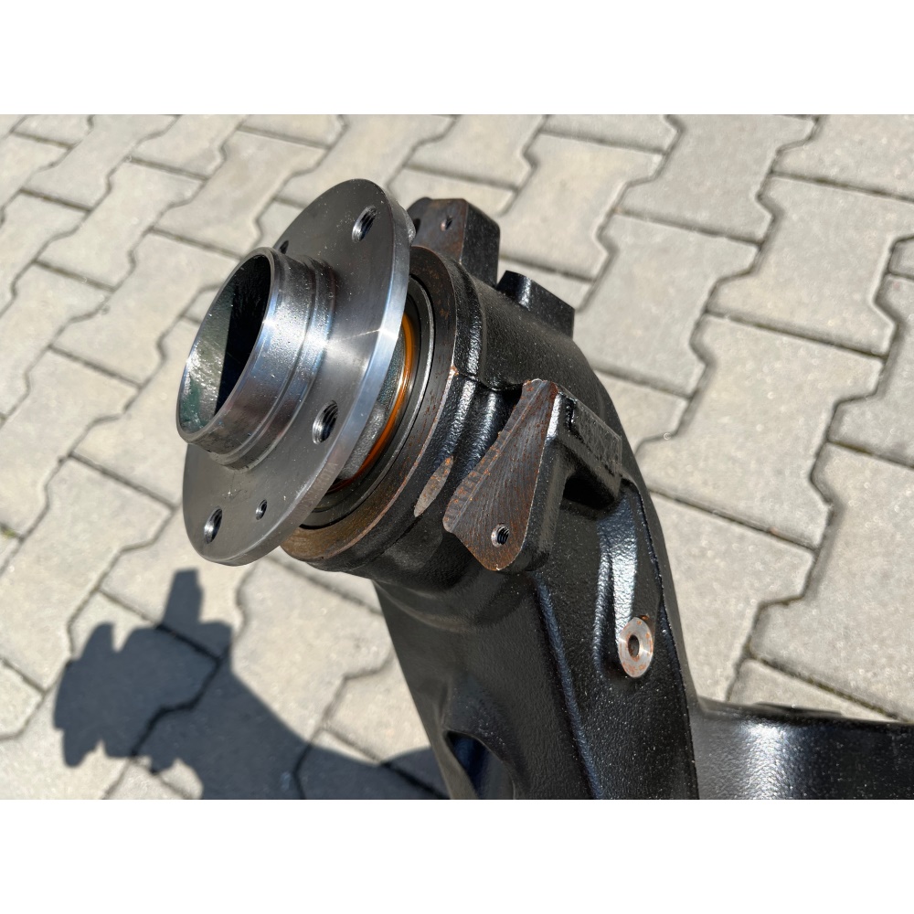 fotografia produktu PEUGEOT OR1695174380, WAHACZ TYŁ PRAWY TOYOTA PROACE. CITROEN JUMPY, PEUGEOT EXPERT 19- 2.0 HDI