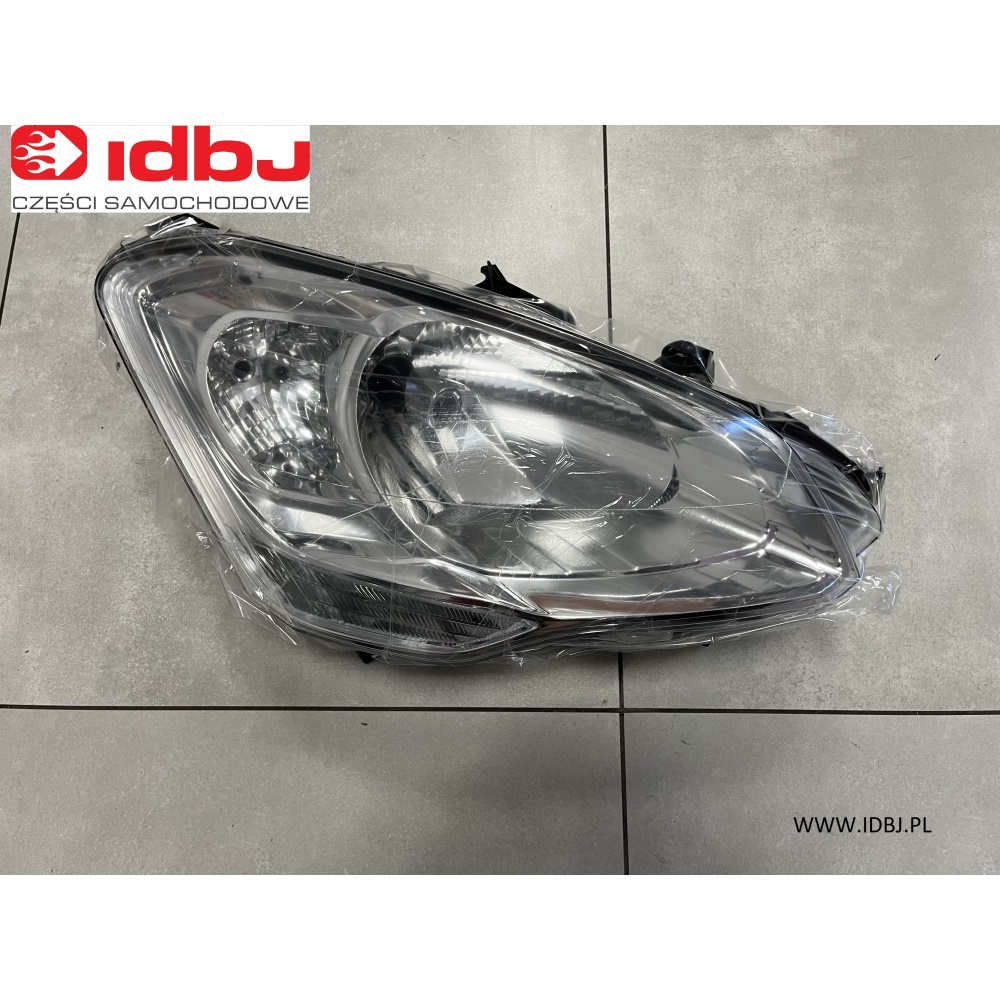 Fotografia produktu TYC TYC20-11751-05-2 REFLEKTOR H4 PRAWY BERLINGO, PARTNER 08- 18, Z SILNIKIEM 