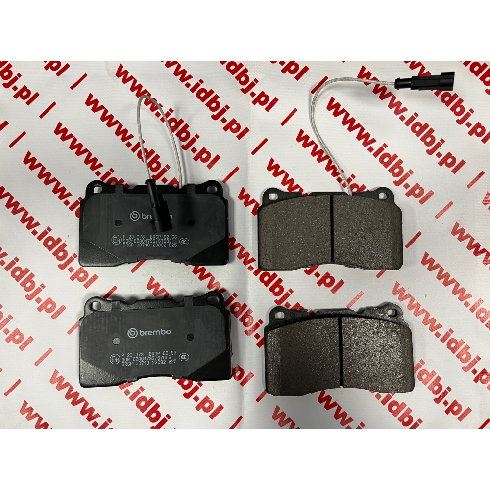 Fotografia produktu BREMBO BRP23078 KLOCKI HAMULCOWE ALFA ROMEO 159 2.4 JTD, 166 2.0, 2.5, 3.0V6 P 98-, 159 2.4 JTD PROSTOKĄTNE