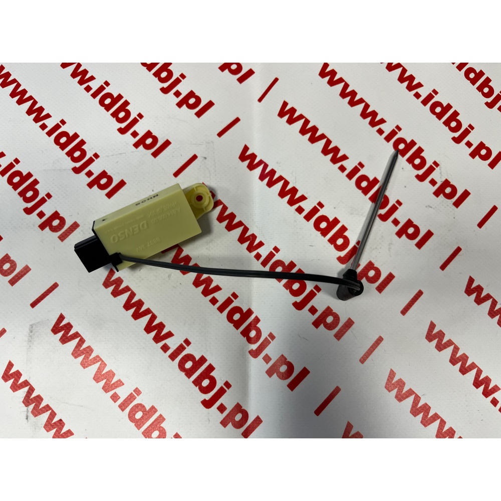 Fotografia produktu IVECO OR42560553 CZUJNIK TEMPERATURY WEWNĘTRZNEJ IVECO STRALIS 3 pin