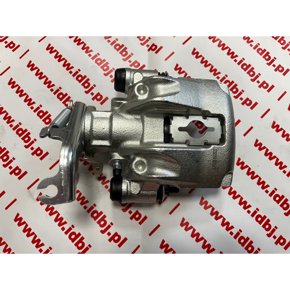 Fotografia produktu PAMMELSON PAM42548182/BEZJARZ ZACISK HAMULCOWY IVECO UNIJET 00- MODELE S PRAWY TYŁ Z JARZMEM 52 MM Wszystkie modele iveco produkowane po 2000r na pojedyńczym kole.                        . Zacisk hamulcowy 1 tłoczkowy, z dzwignią hamulca ręcznego.