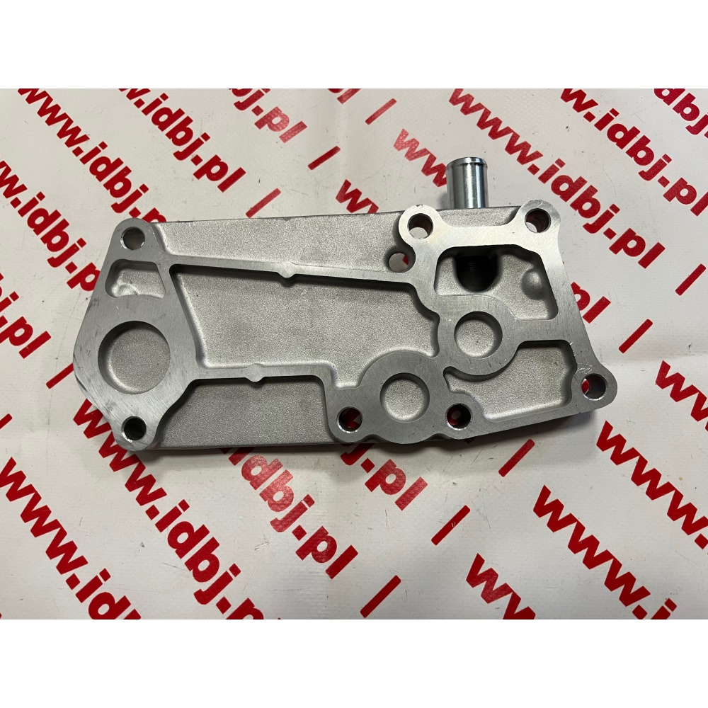 Fotografia produktu IVECO OEM504107225 DEKIEL, POKRYWA ZAWORÓW BOCZNA DO EGR IVECO, DUCATO 11- EURO 5 Dekiel, pokrywa zaworu egr  od strony głowicy z boku. Ducato 3.0