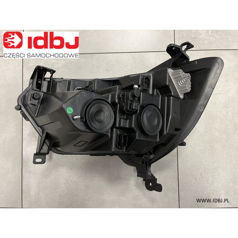 fotografia produktu PAMMELSON PAM260105567R, LAMPA, REFLEKTOR PRAWA STRONA RENAULT MASTER IV 19-