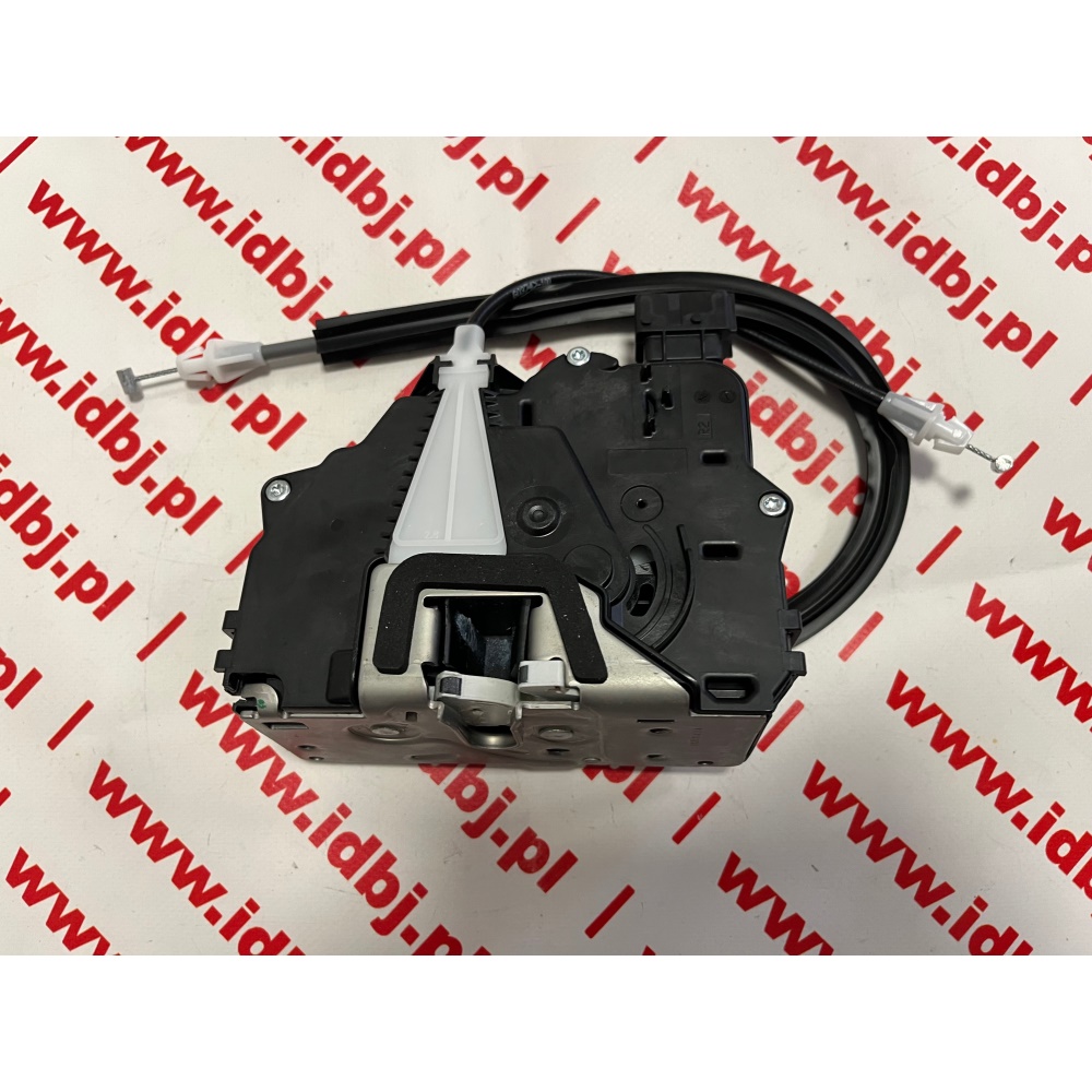 Fotografia produktu FIAT OR46862608 ZAMEK DRZWI DUCATO, BOXER, JUMPER 18-, 21-, 24- TYŁ ŚRODEK 