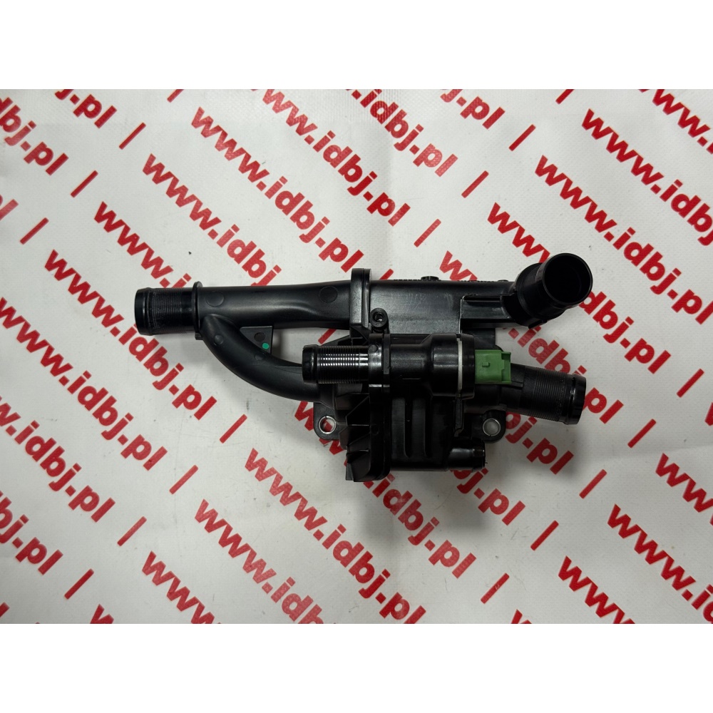 Fotografia produktu PEUGEOT OR1336.AF TERMOSTAT FORD FOCUS III 10-, PEUGEOT 307 SW, 1.4, 1.6 HDI TERMOSTAT Z OBUDOWĄ I CZUJNIKIEM TEMPERATURY,  83.0 °C