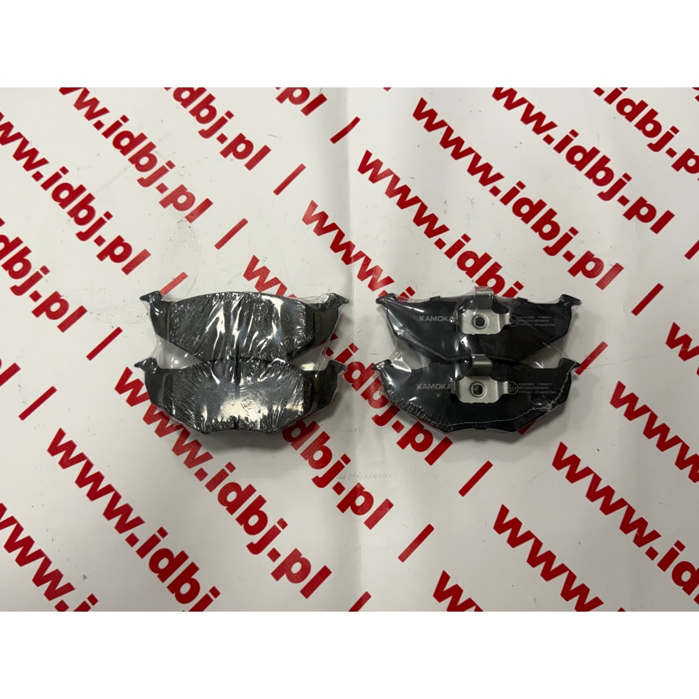 Fotografia produktu KAMOKA KAOJQ1012202 KLOCKI HAMULCOWE PRZÓD, SKODA FABIA 99-, VW POLO 94- 